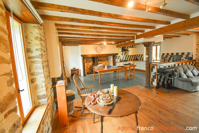 Charming house with guest accommodation
