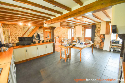 Charming house with guest accommodation