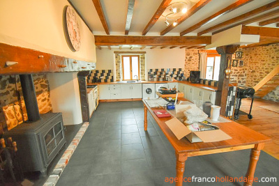 Charming house with guest accommodation
