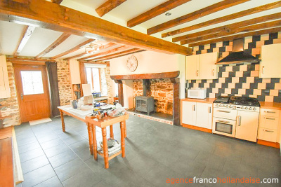 Charming house with guest accommodation