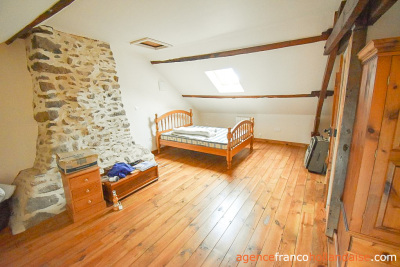 Charming house with guest accommodation