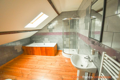 Charming house with guest accommodation