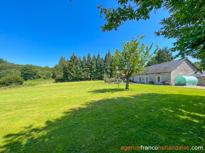 Charming house with guest accommodation