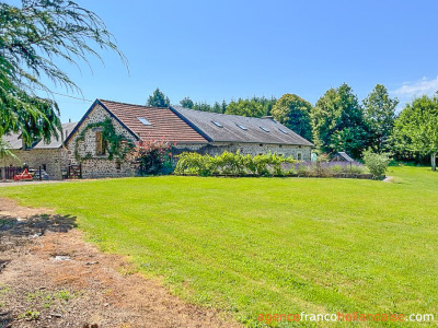 Charming house with guest accommodation