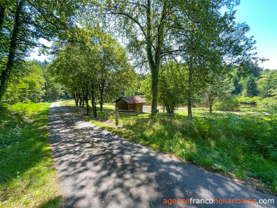 Charming house with guest accommodation