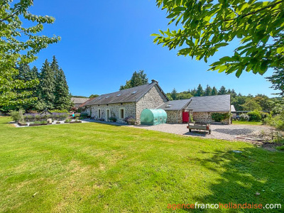 Charming house with guest accommodation