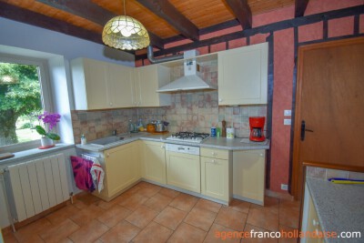 5-bedroom villa with swimming pool and almost 2 acres 