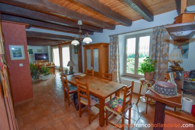 5-bedroom villa with swimming pool and almost 2 acres 