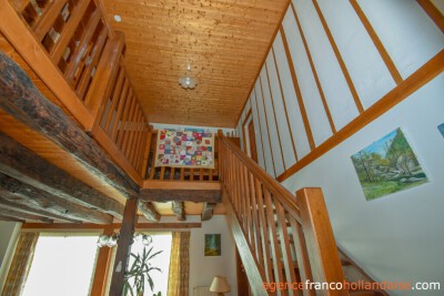 5-bedroom villa with swimming pool and almost 2 acres 