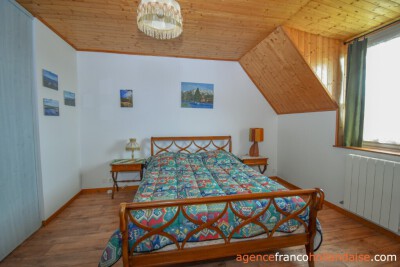 5-bedroom villa with swimming pool and almost 2 acres 