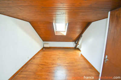 Renovated house with gîte and cottage
