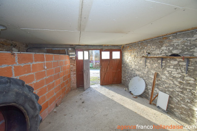 Investment 3-bed town house and 1/2 acre
