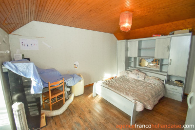 Investment 3-bed town house and 1/2 acre