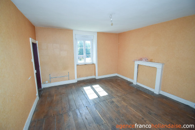 Investment 3-bed town house and 1/2 acre