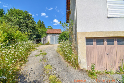Investment 3-bed town house and 1/2 acre