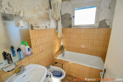 Investment 3-bed town house and 1/2 acre