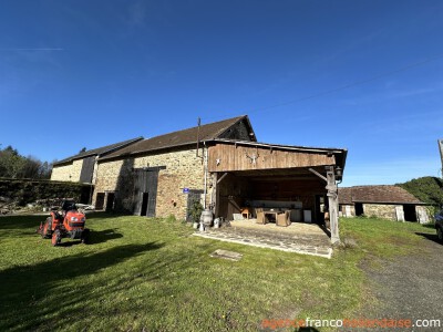 Little domaine on 8.6 acres 