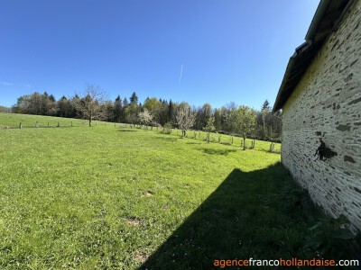 Little domaine on 8.6 acres 