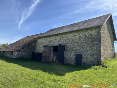 Little domaine on 8.6 acres 