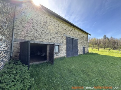 Little domaine on 8.6 acres 