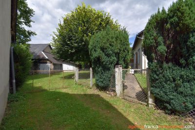 Village house close to amenities