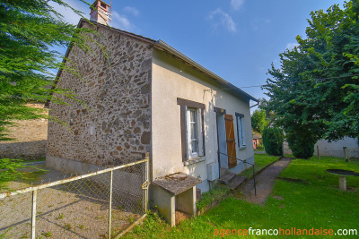 Village house close to amenities
