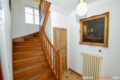 Ready to move in, bright and beautiful views