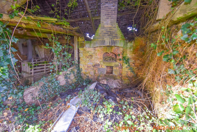 Limousin farmhouse in need of a complete renovation