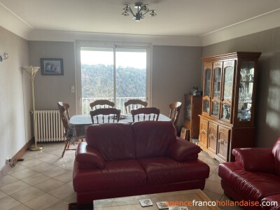 Comfort, nature and views