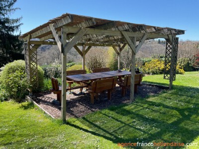 Comfort, nature and views