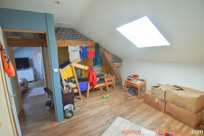 Nice living space and lots of rooms