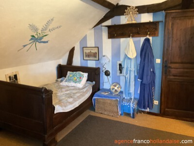 Typical French holiday ensemble