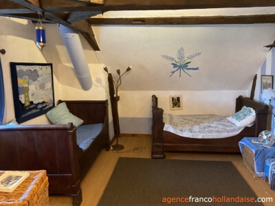 Typical French holiday ensemble