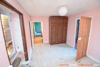 Beautiful stone house and 1 ½ acre of land