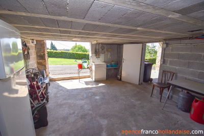 Beautiful, quiet stone property with land