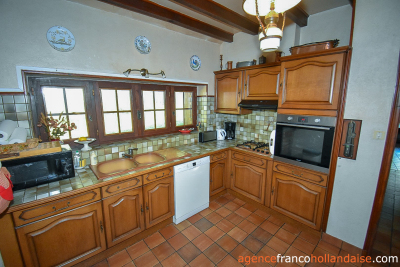 Beautiful, quiet stone property with land