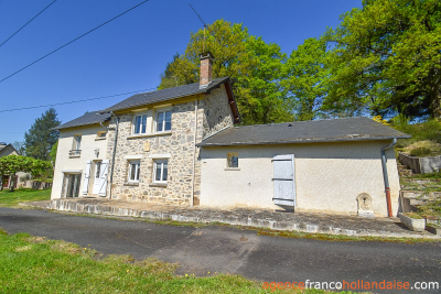Beautiful, quiet stone property with land