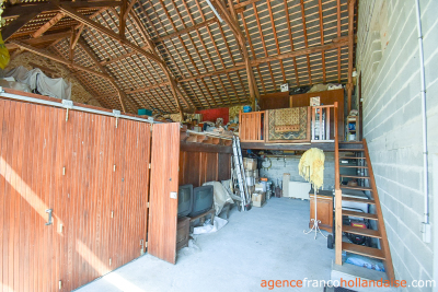 Beautiful, quiet stone property with land