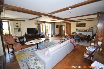 Tastefully renovated peaceful location