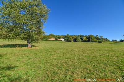 Ensemble with 36,5 acres