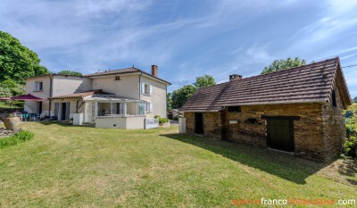 Ensemble with 36,5 acres
