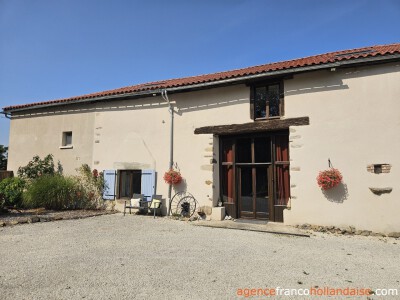 Domaine with 3 houses