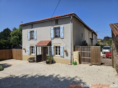 Domaine with 3 houses